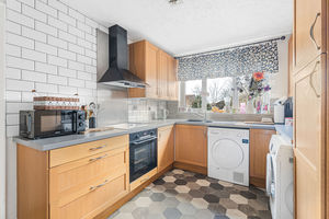 Kitchen- click for photo gallery